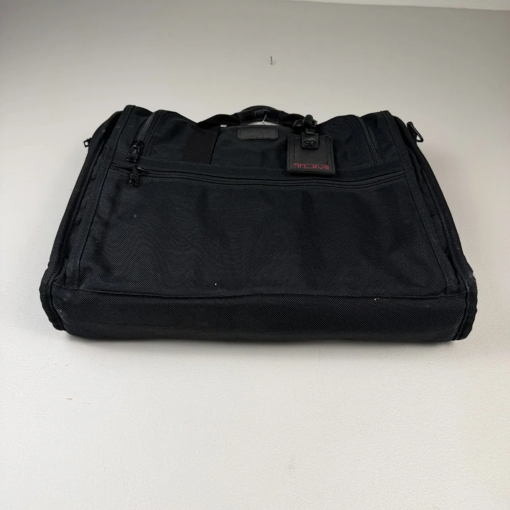 TUMI Briefcase Bag Men's Black Nylon Logo Patch Classic Top Handles Zip Pockets